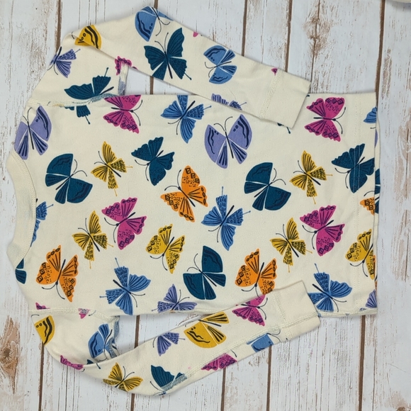 Hanna Andersson Butterfly 2 Piece Pajamas Girl's 5 - Picture 5 of 10